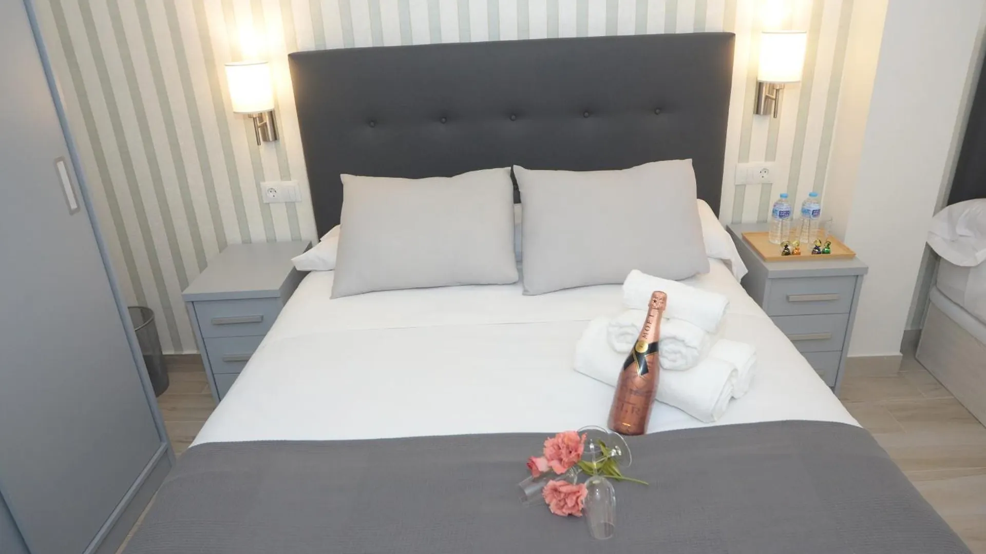 Alojamiento Beethoven Luxury Malaga
